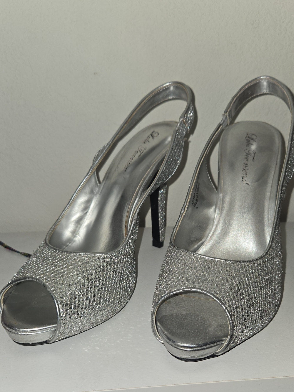 Lulu Townsend Silver Glitter Peep-Toe Slingbacks